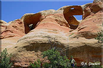 Hole-in-the-Bridge Arch